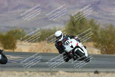 media/Jan-16-2022-CVMA (Sun) [[7f3d92989d]]/Race 2 Supersport Middleweight/